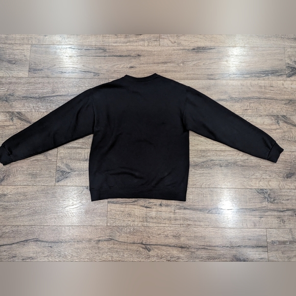 Bluey Medium Black Sweatshirt Bluey's Mom Heeler Cool Mom's Club Unisex Like New - Picture 2 of 6